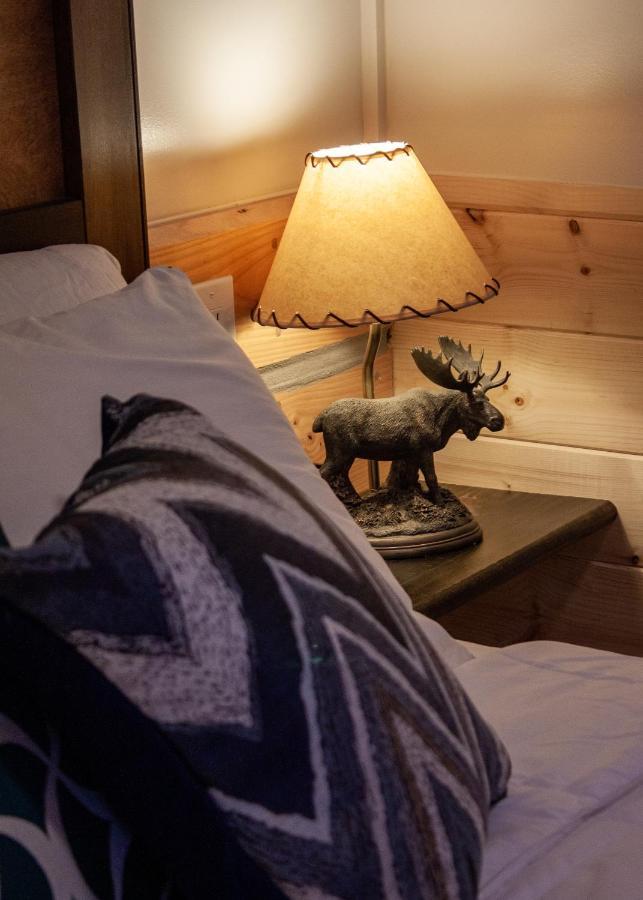 Denali Wild Stay - Moose Cabin, Free Wifi, 2 Private Bedrooms, Sleep 6 Healy Εξωτερικό φωτογραφία