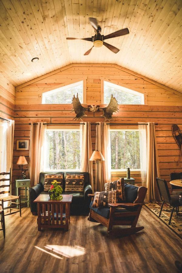 Denali Wild Stay - Moose Cabin, Free Wifi, 2 Private Bedrooms, Sleep 6 Healy Εξωτερικό φωτογραφία